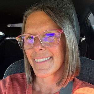 Meet your Posher, Teresa